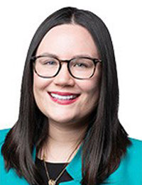  Laura Hunt